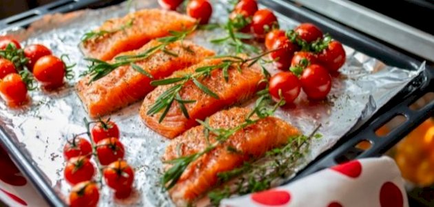 طريقة عمل سمك السلمون ستيك